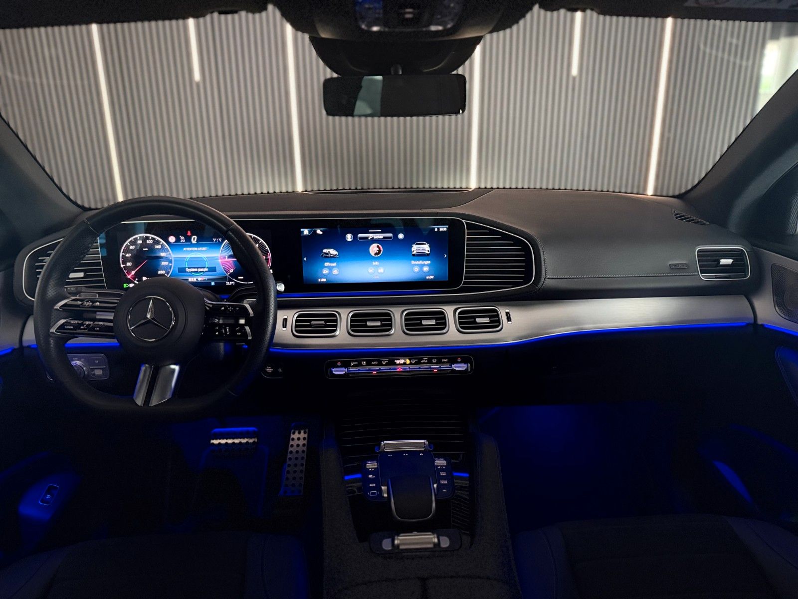 Mercedes-Benz GLE 300 d COUPE 4M AMG PANO BURM NIGHT 360° 22"