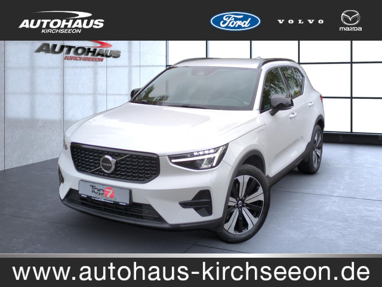Volvo XC40 T4 Recharge R-Design Plug-In Hybrid 2WD LED