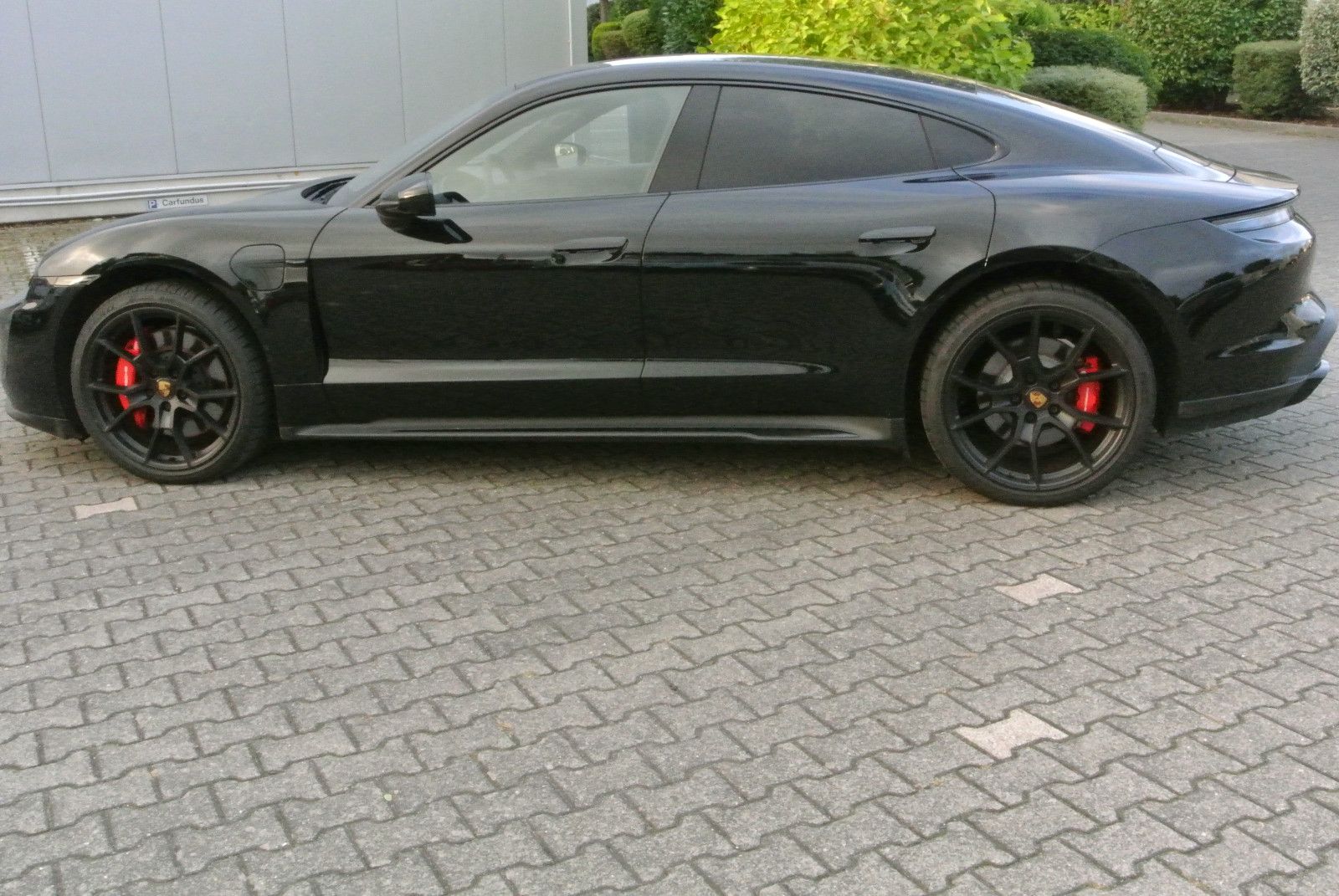 Porsche Taycan GTS,schw/schw,luft,pano,21";Kamera