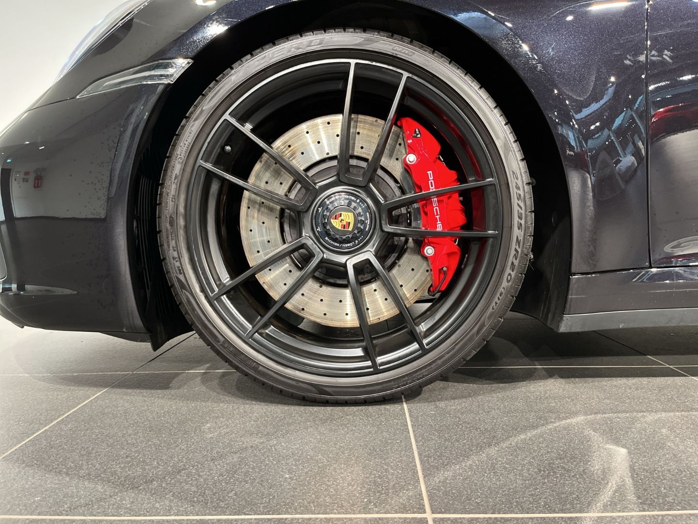 Porsche 992 911 Carrera 4 GTS Cabrio BOSE Surround View