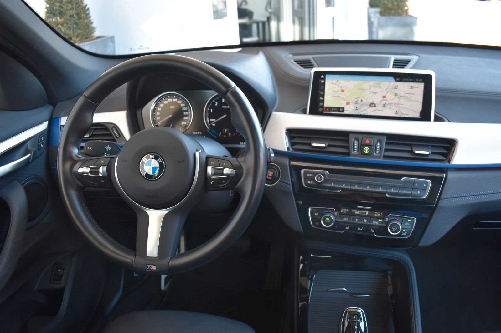 BMW X1 xDrive20i Aut. M Sport - Samsaru's Car Outlet