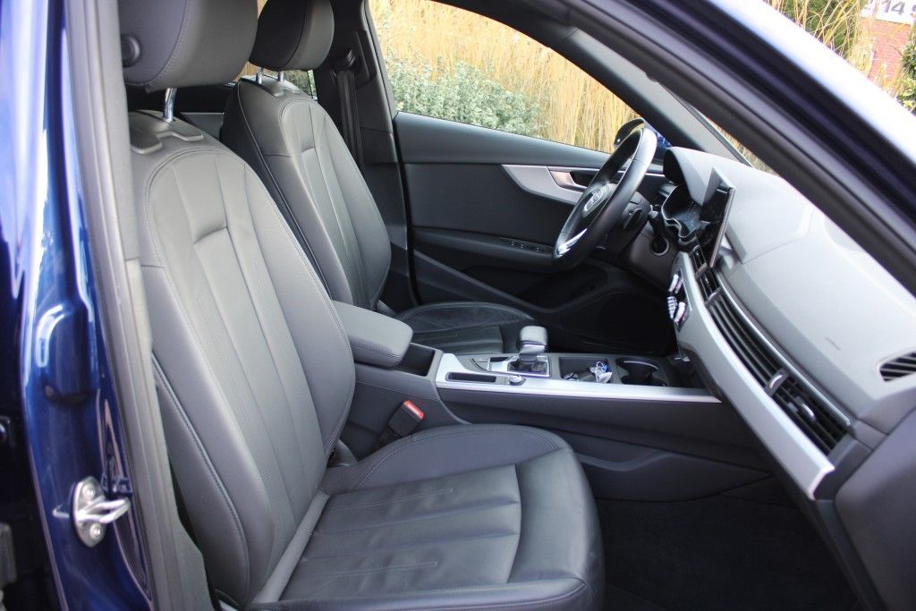 Audi A4 Avant TDI S tronic Black - Samsaru's Car Outlet