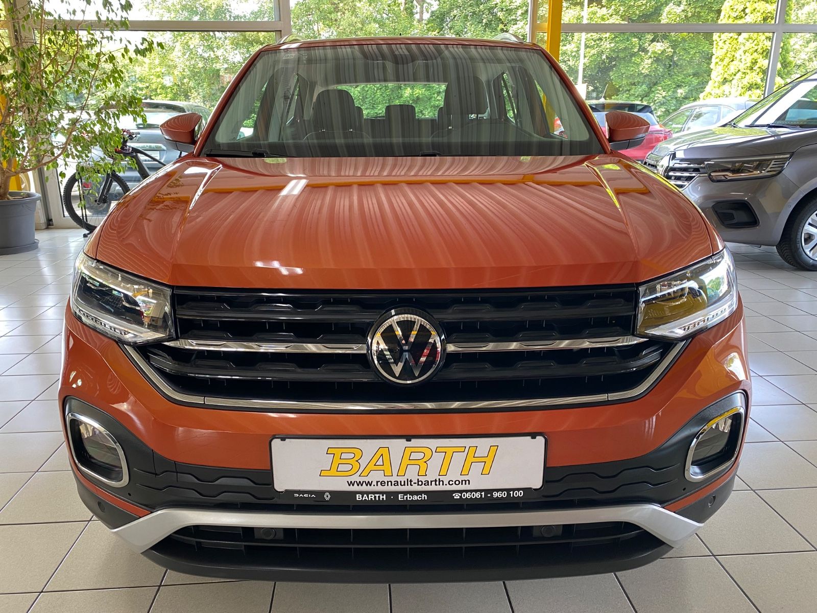 Volkswagen T-Cross Style - Samsaru's Car Outlet