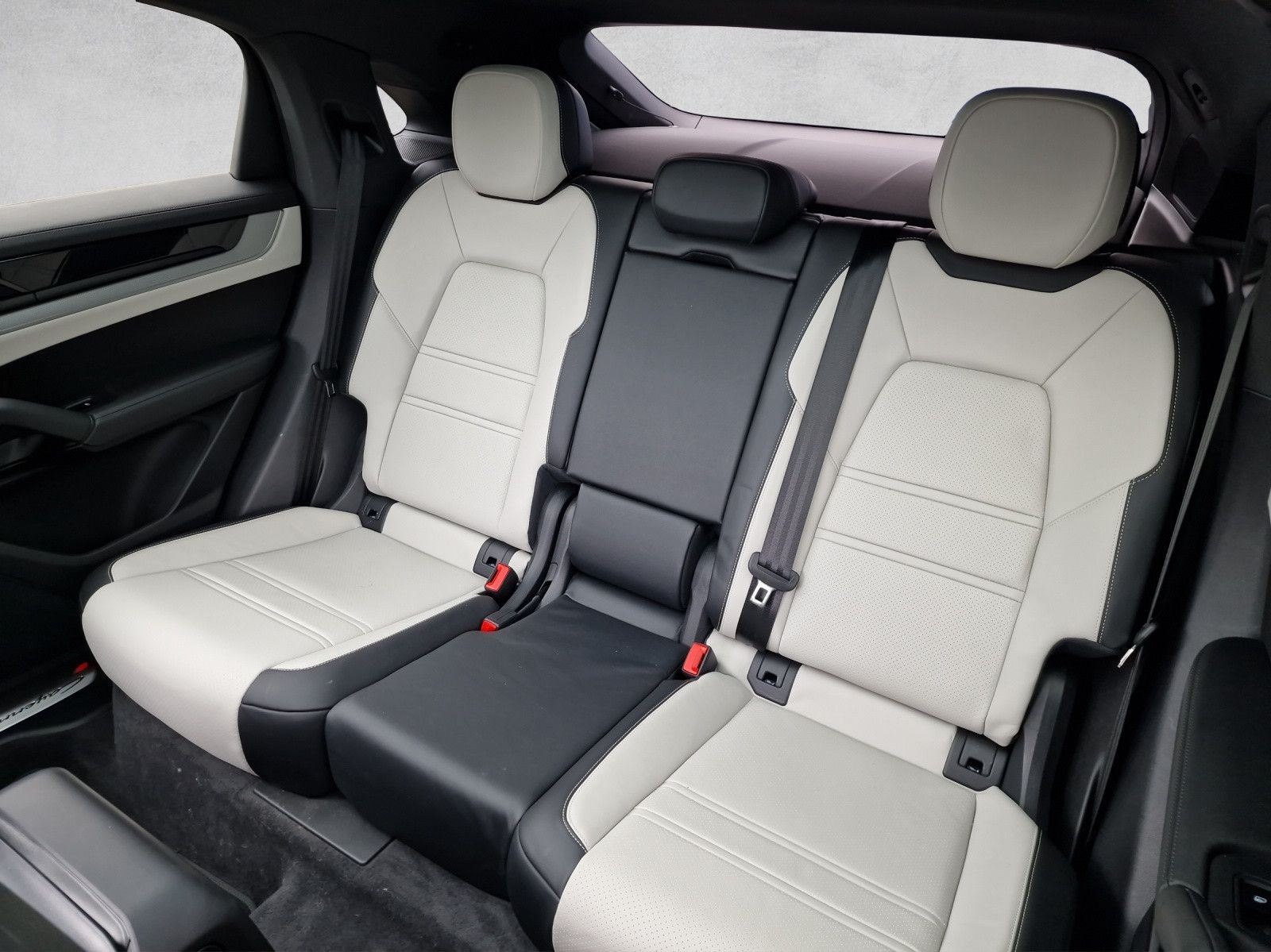 Porsche Cayenne Coupe Hybrid BiColor 360 LuftBOSE ACC