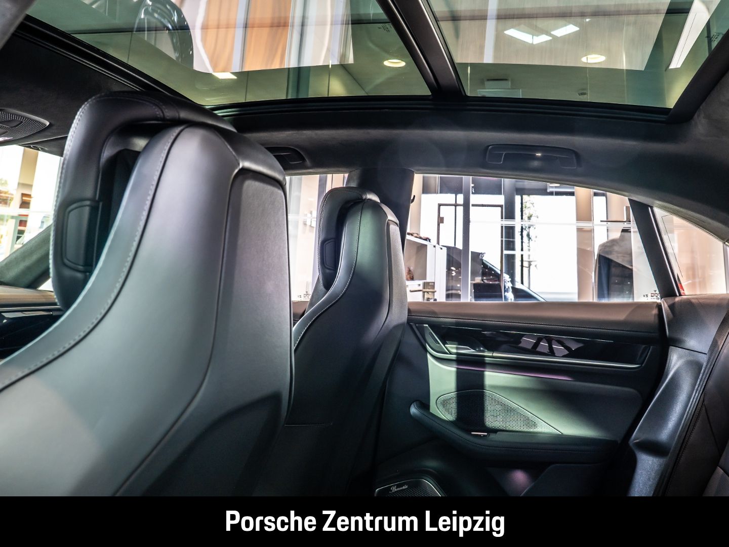Porsche Macan 4S Burmester HA-Lenkung Luft Matrix InnoDr