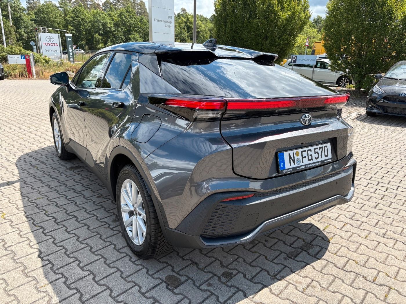 Toyota C-HR 2.0 Plug-in Hybrid Team D LED, Kamera, Navi