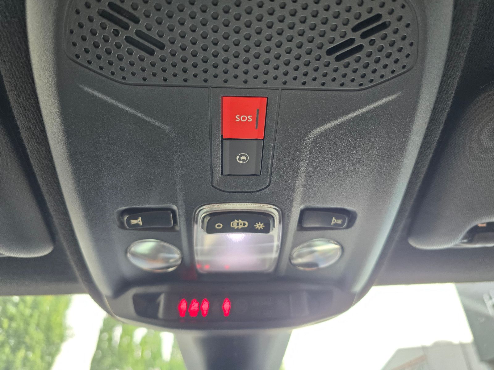 Opel Corsa F Ultimate - Samsaru's Car Outlet