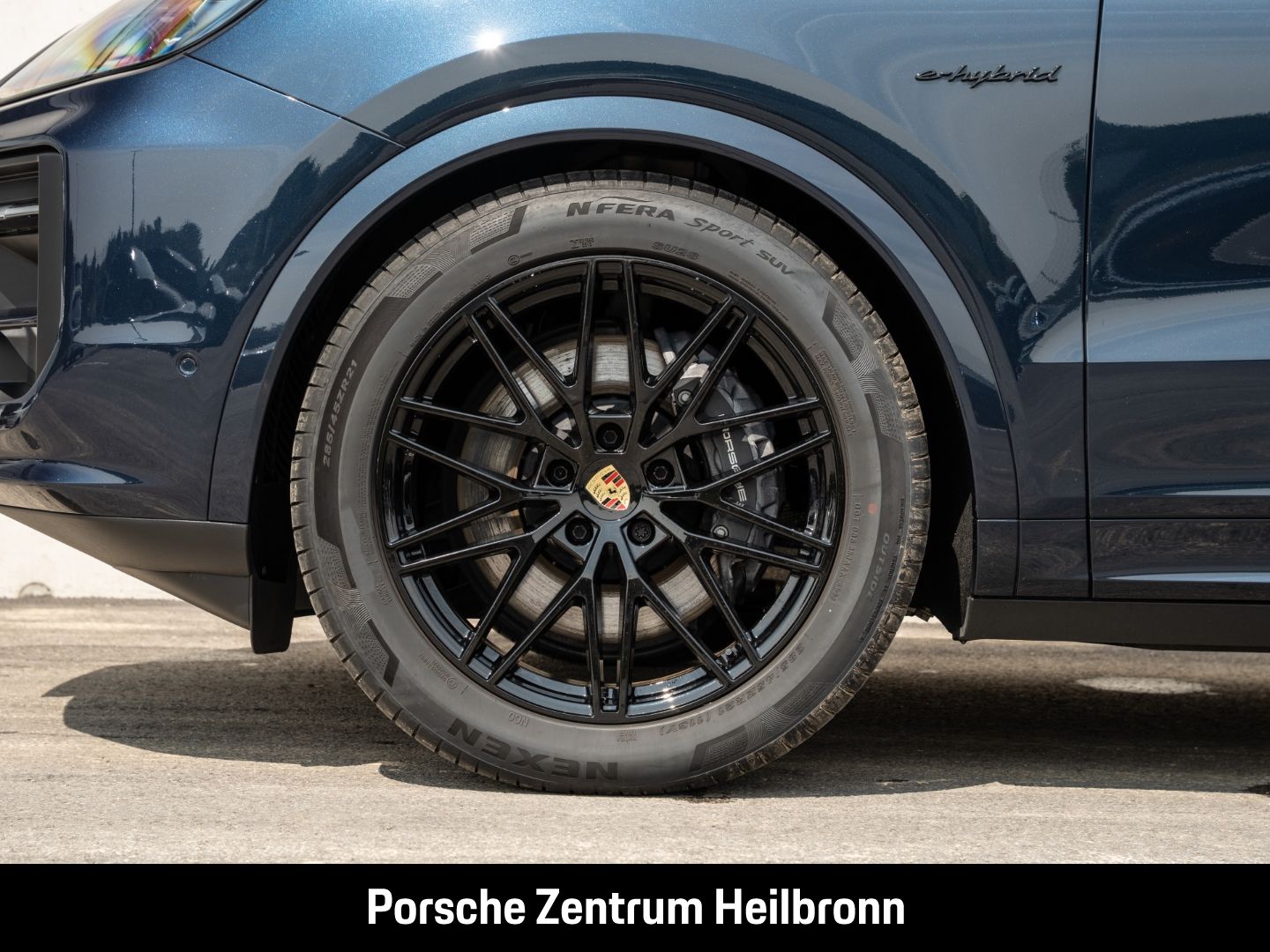 Porsche Cayenne E-Hybrid Coupe Panorama Surround-View