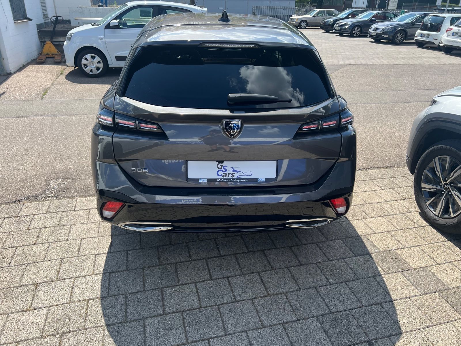 Peugeot 308 SW Allure - Samsaru's Car Outlet