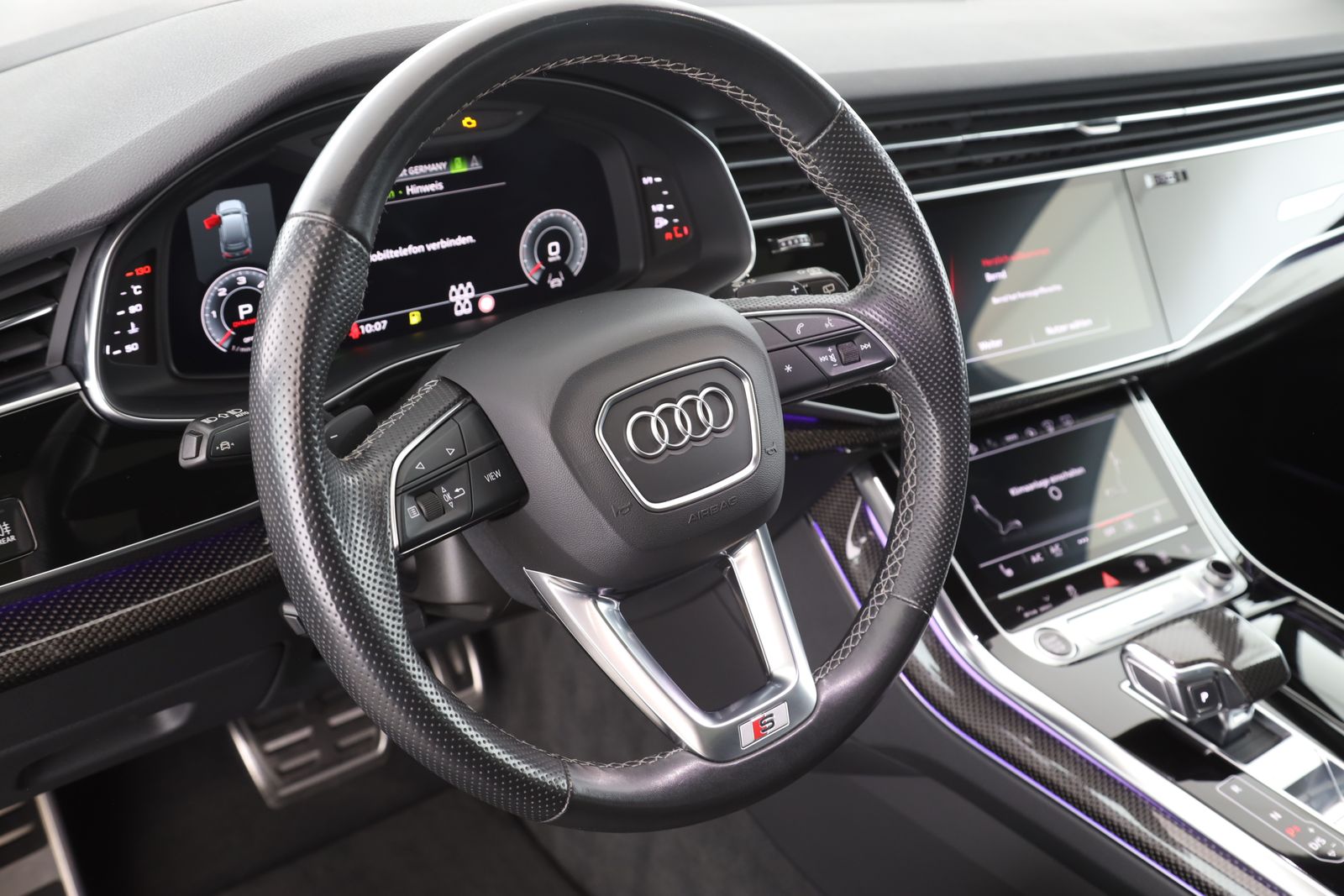 Audi Q7 45 TDI quattro S line competition plus AHK