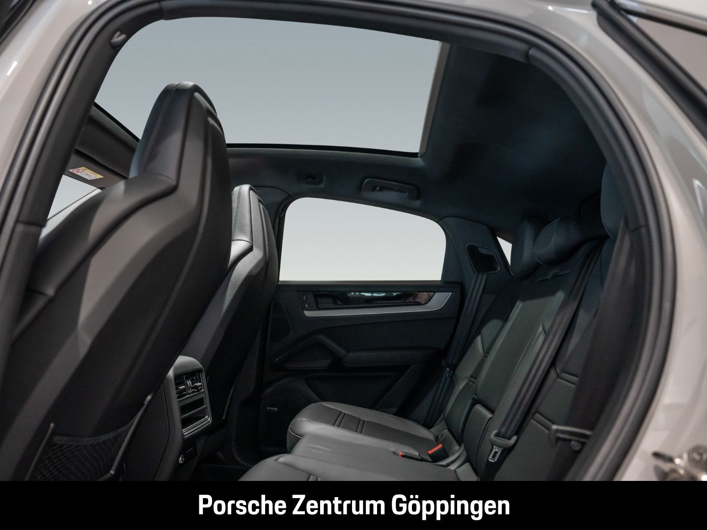 Porsche Cayenne E-Hybrid Coupe BOSE Luftfederung LED