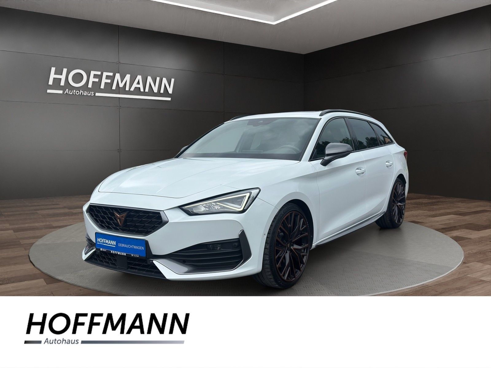Cupra Leon SP 2.0 TSI VZ 4Drive - Samsaru's Car Outlet