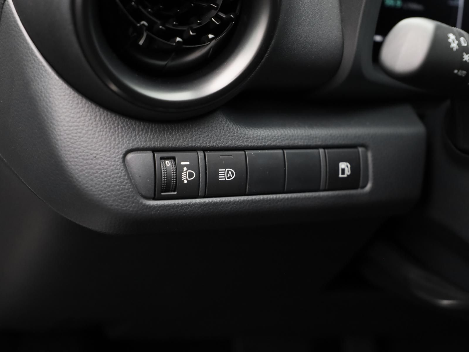 Toyota C-HR 1.8 Hybrid Team Deutschland NAVI SHZ PDC