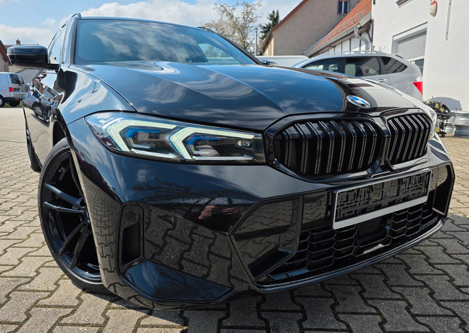 BMW Touring 320d xDrive M Sport,Navi,LED,Shz,YouTube