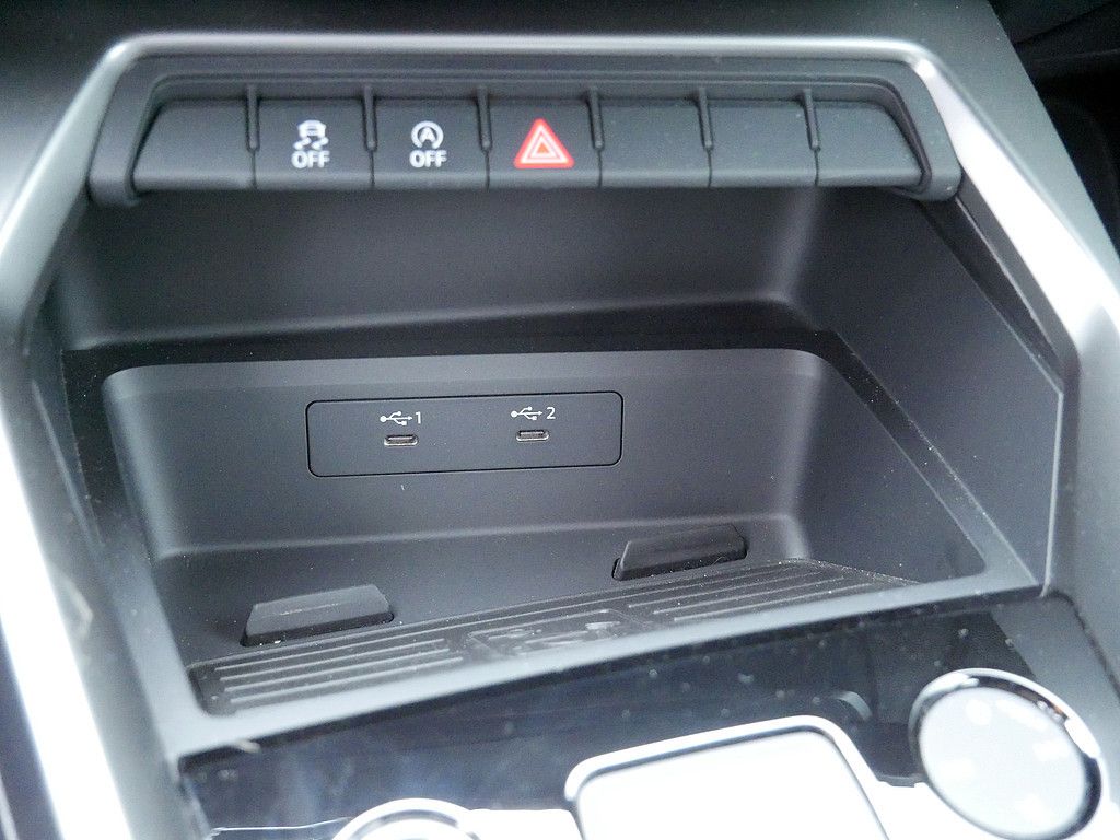 Audi A3 Sportback 35 TDI AHK+LED+NAVI+PDC+SHZG+FSE+BT