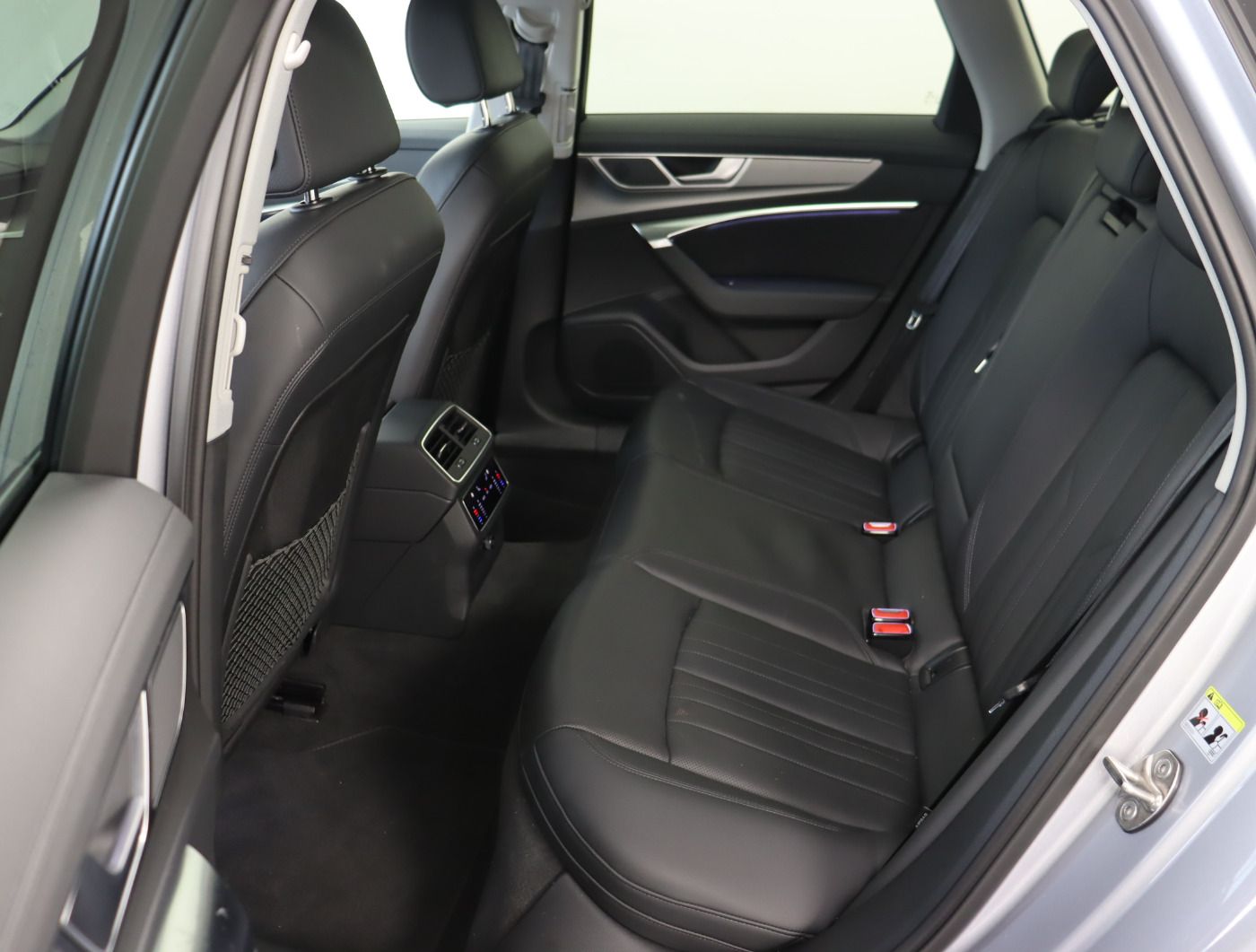 Audi A6 Avant 35 TDI S tronic - Samsaru's Car Outlet