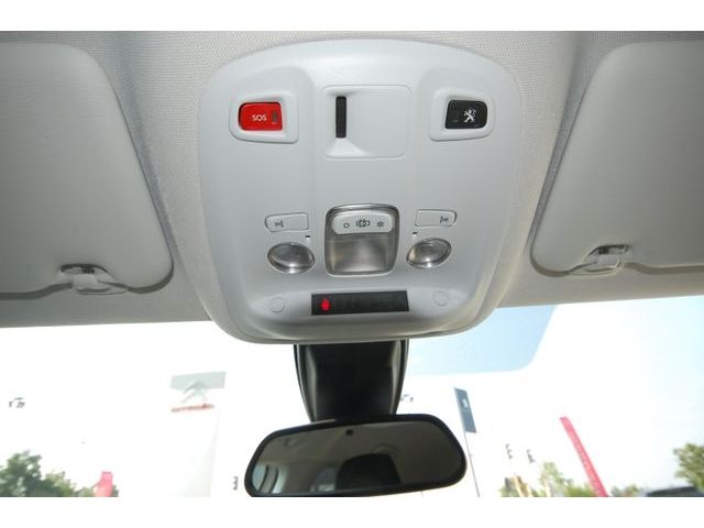 Peugeot 308 Allure Pack BlueHDi 130 EAT8 - Samsaru's Car Outlet
