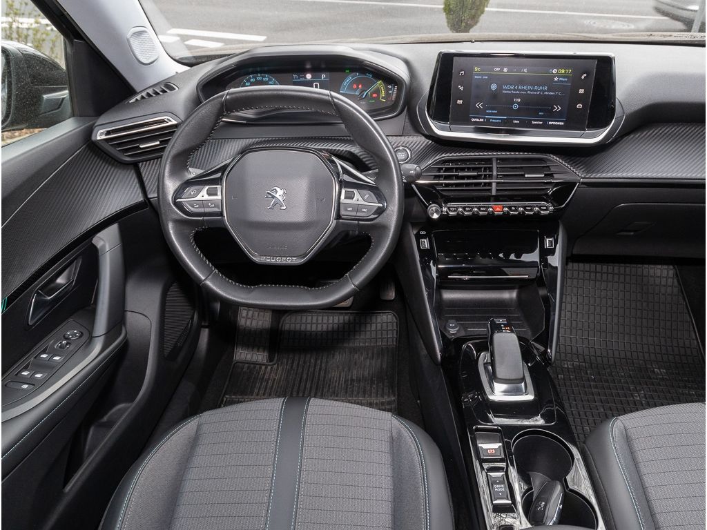Peugeot 2008 ELEKTRO ALLURE - Samsaru's Car Outlet