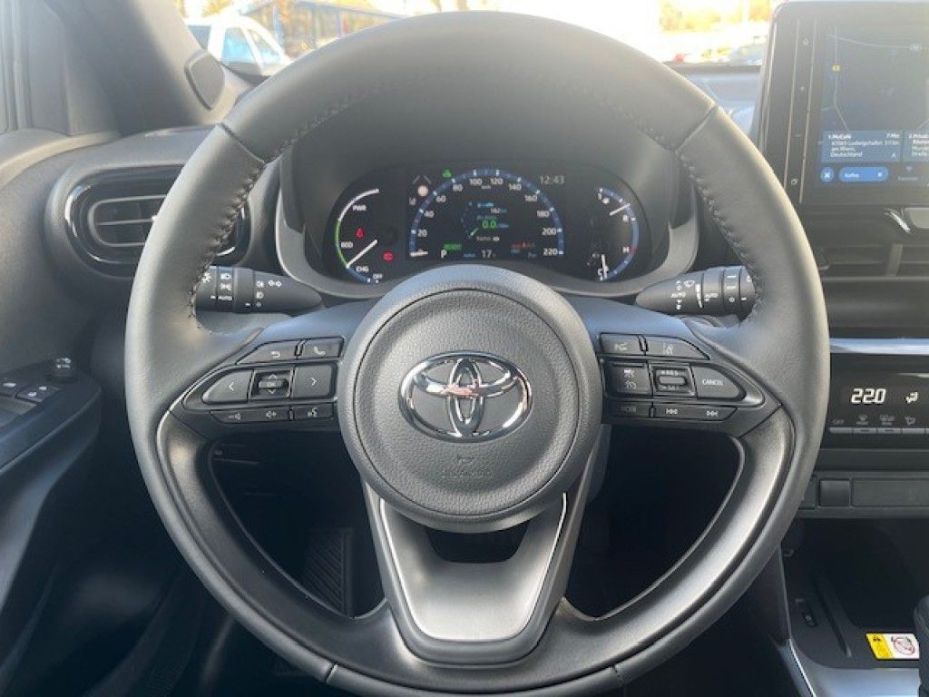 Toyota Yaris Cross Hybrid 1.5 VVT-i Team Deutschland