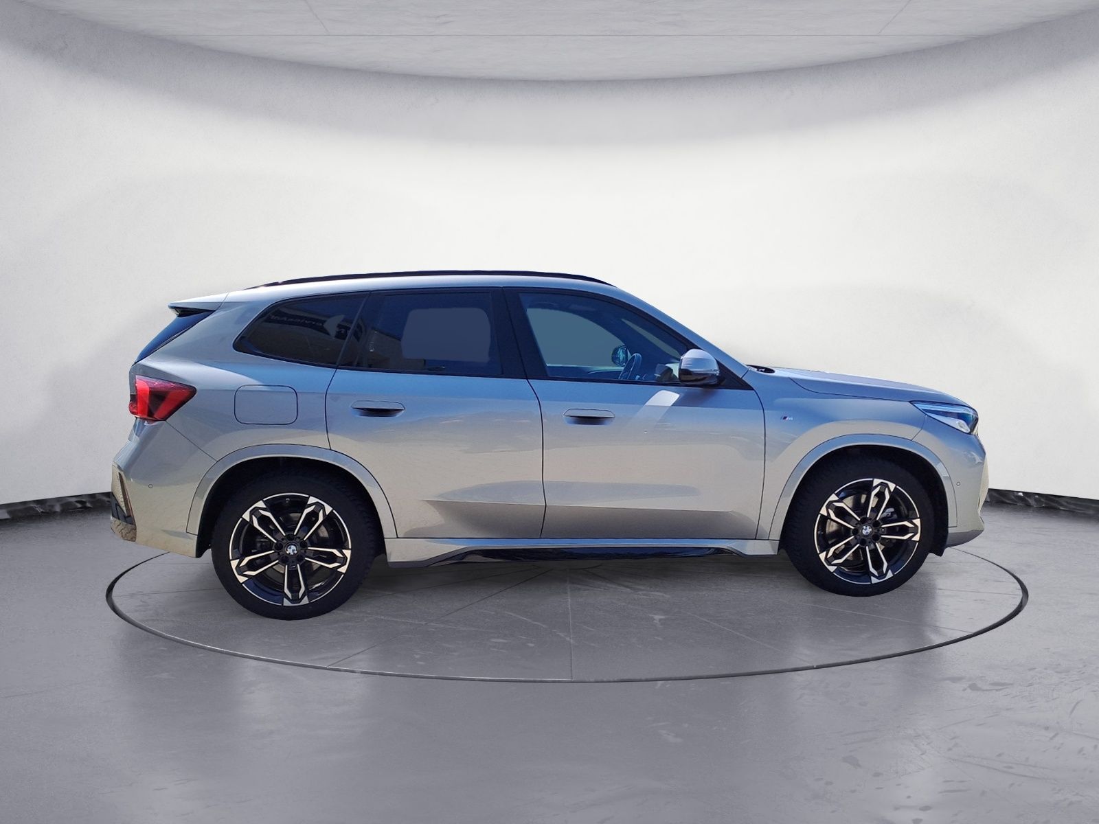 BMW X1 xDrive23d M Sport - Samsaru's Car Outlet
