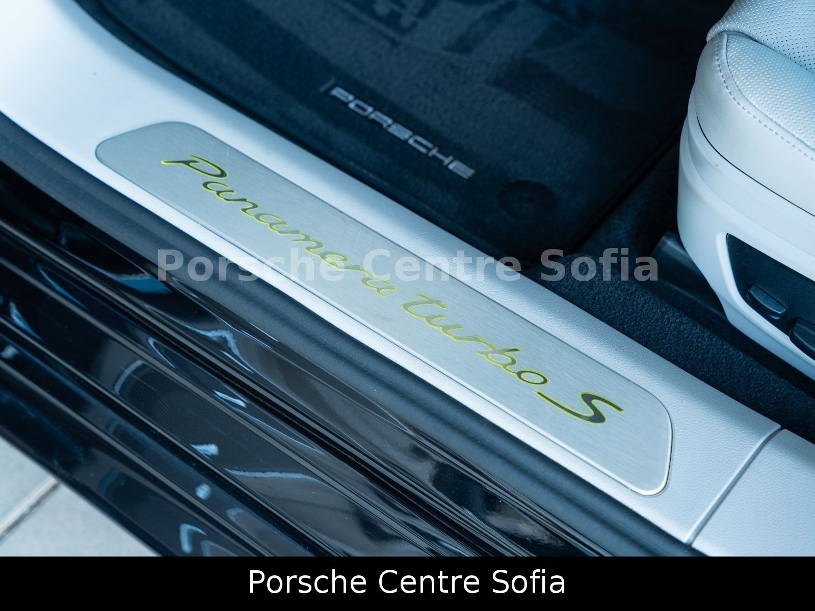 Porsche Panamera Turbo S E-Hybrid