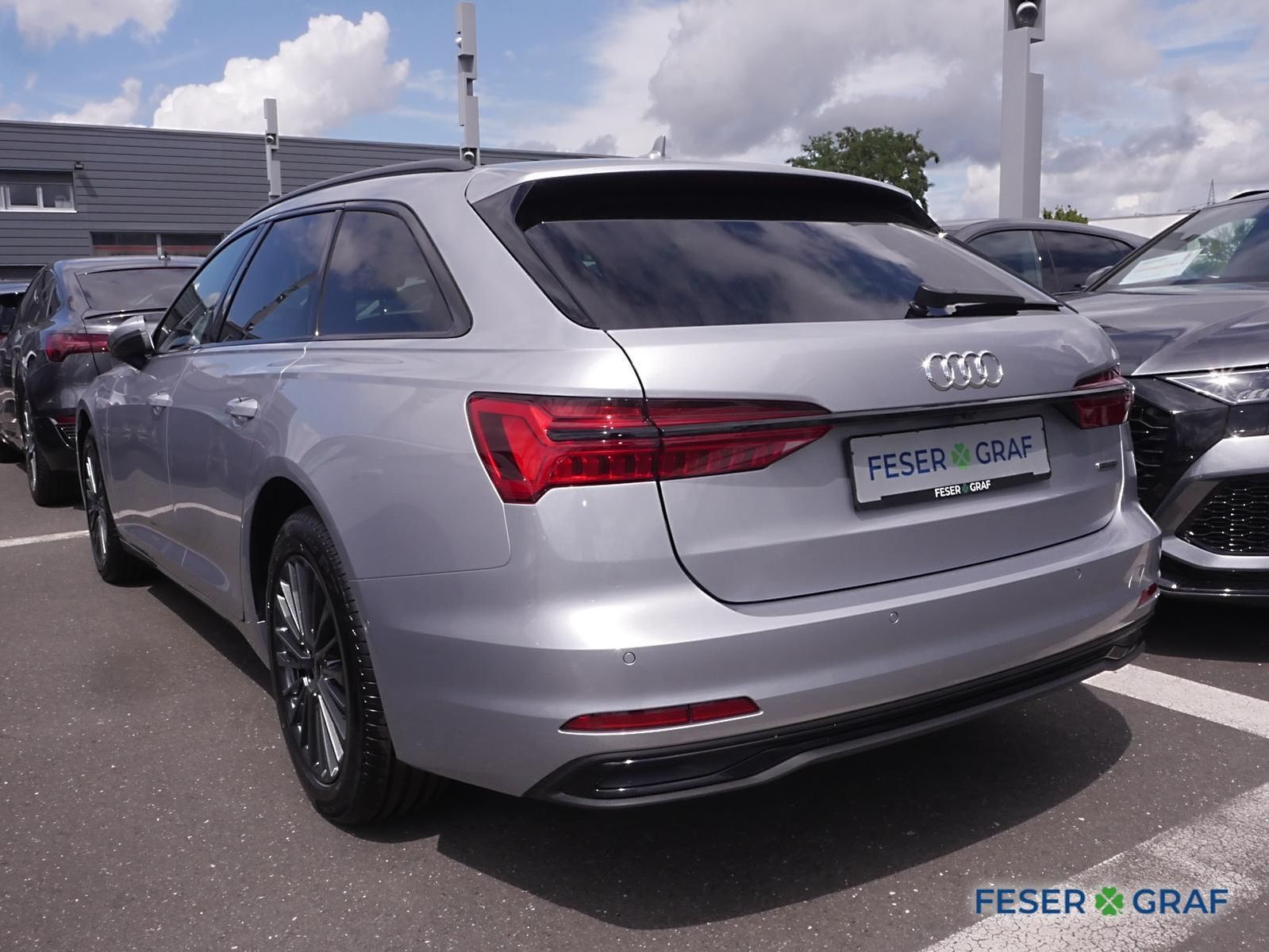 Audi A6 Avant 40 TDI qu. advanced - Samsaru's Car Outlet