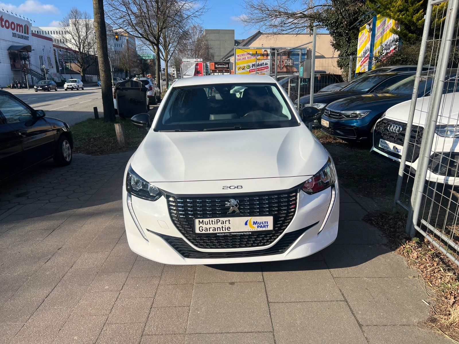 Peugeot 208 Active Pack - Samsaru's Car Outlet