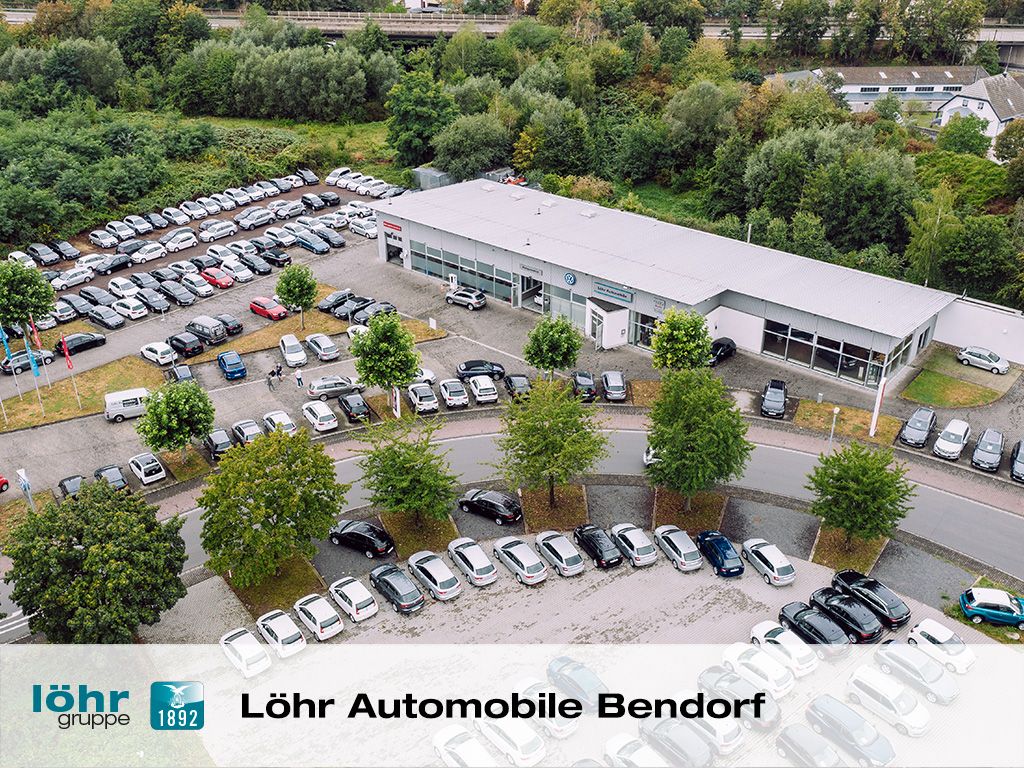 Volkswagen T-Roc 1.5 TSI Active - Samsaru's Car Outlet