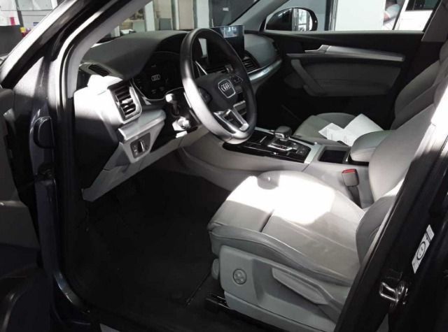 Audi Q5 55 2.0TFSI e quattro S line - Samsaru's Car Outlet