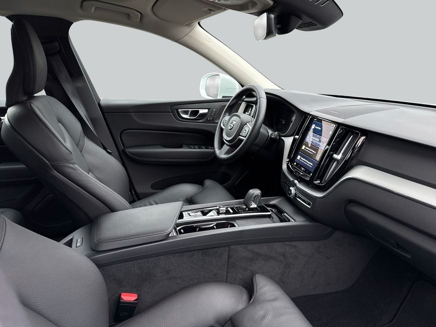 Volvo XC60 B5 B AWD Core