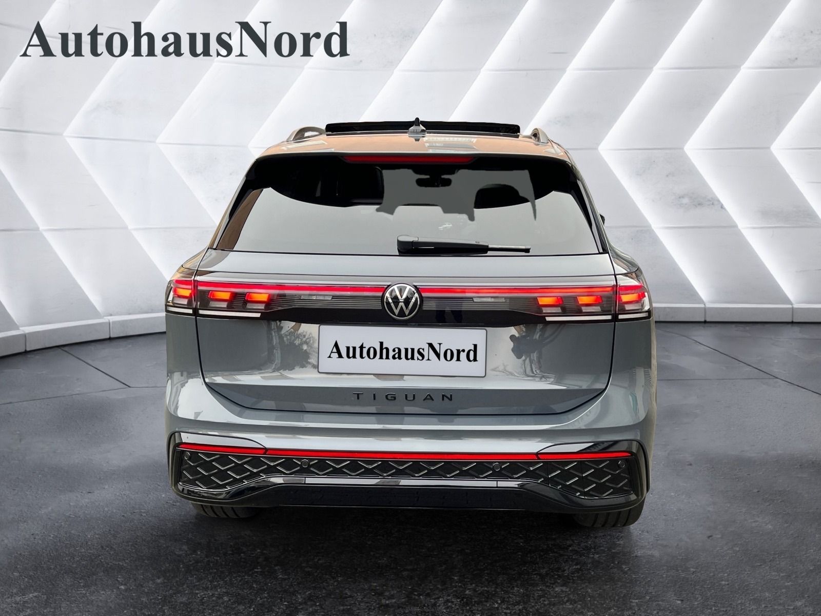 Volkswagen Tiguan 1.5 TSI eHybrid R-Line Black-Style*Matrix