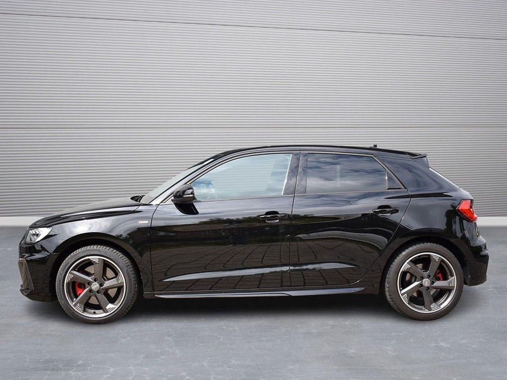 Audi A1 Sportback 40 TFSI S-line - Samsaru's Car Outlet