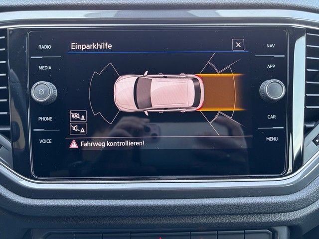 Volkswagen T-Roc 2.0 TSI DSG 4M Sport - Samsaru's Car Outlet