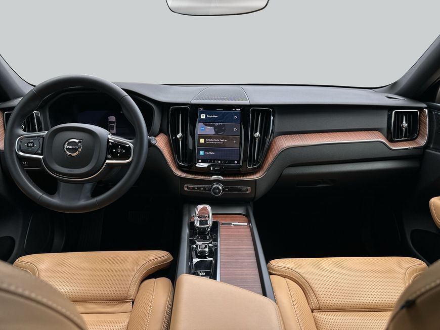 Volvo XC60 B5 B AWD Plus Dark