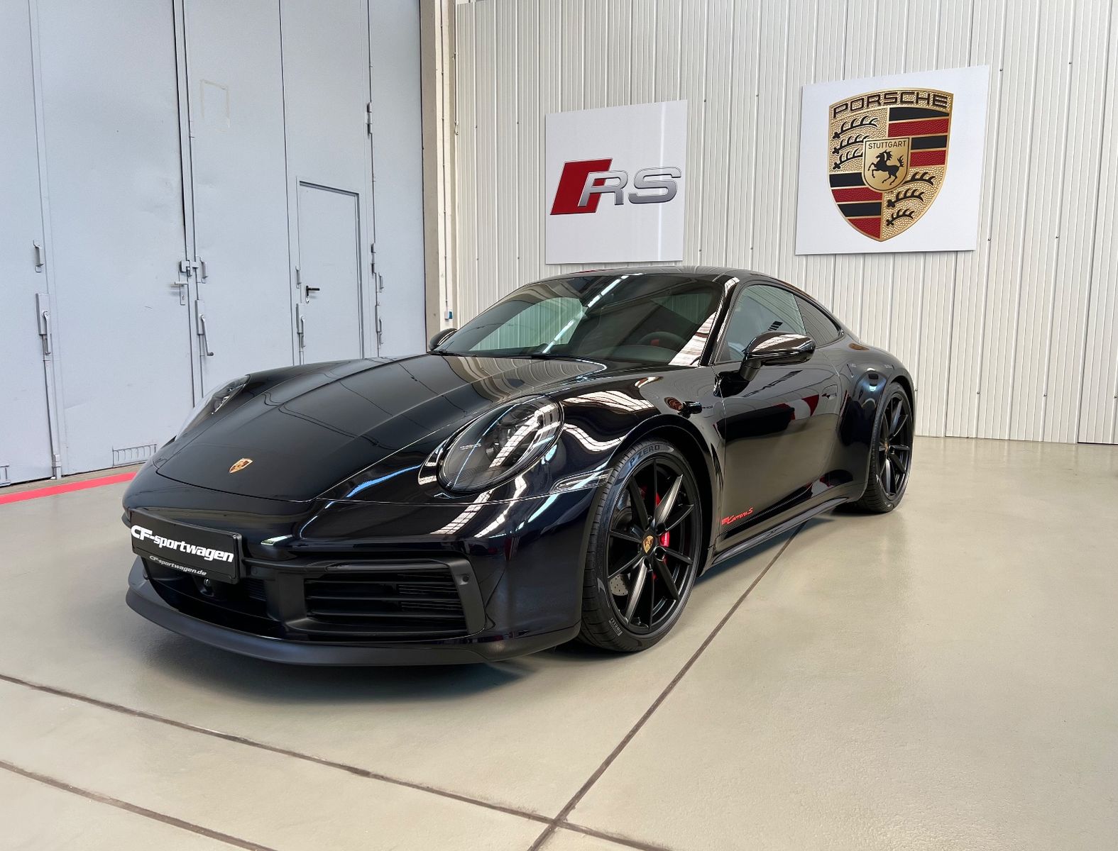Porsche 992 Carrera S - Samsaru's Car Outlet