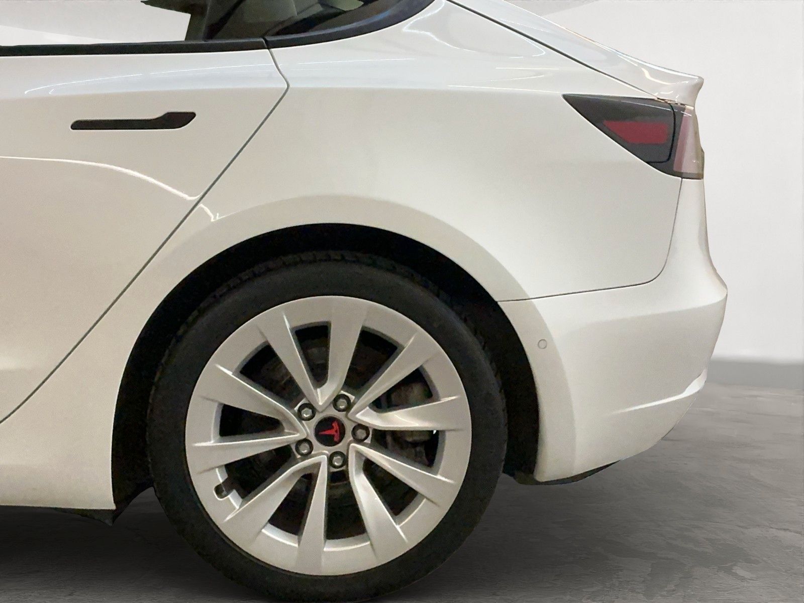 Tesla Model 3 Dual Motor Full *Self Driving*