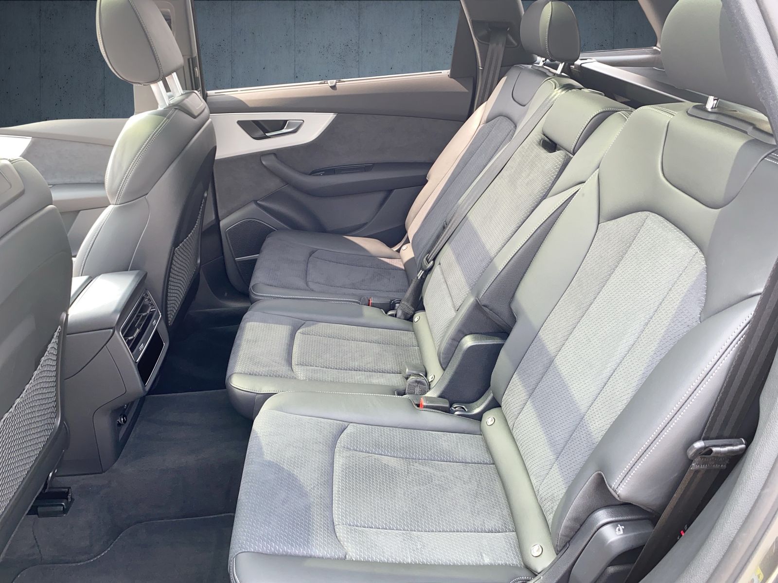 Audi Q7 SUV S line 45 TDI qu. tiptr. PANO HUD Laser
