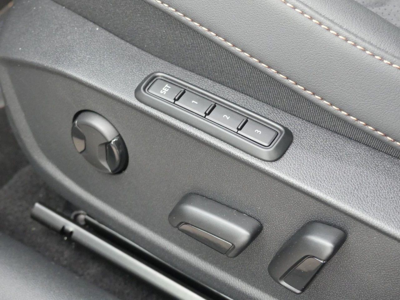 Cupra Formentor VZ TSI DSG 4Drive AHK Sennheise Matrix