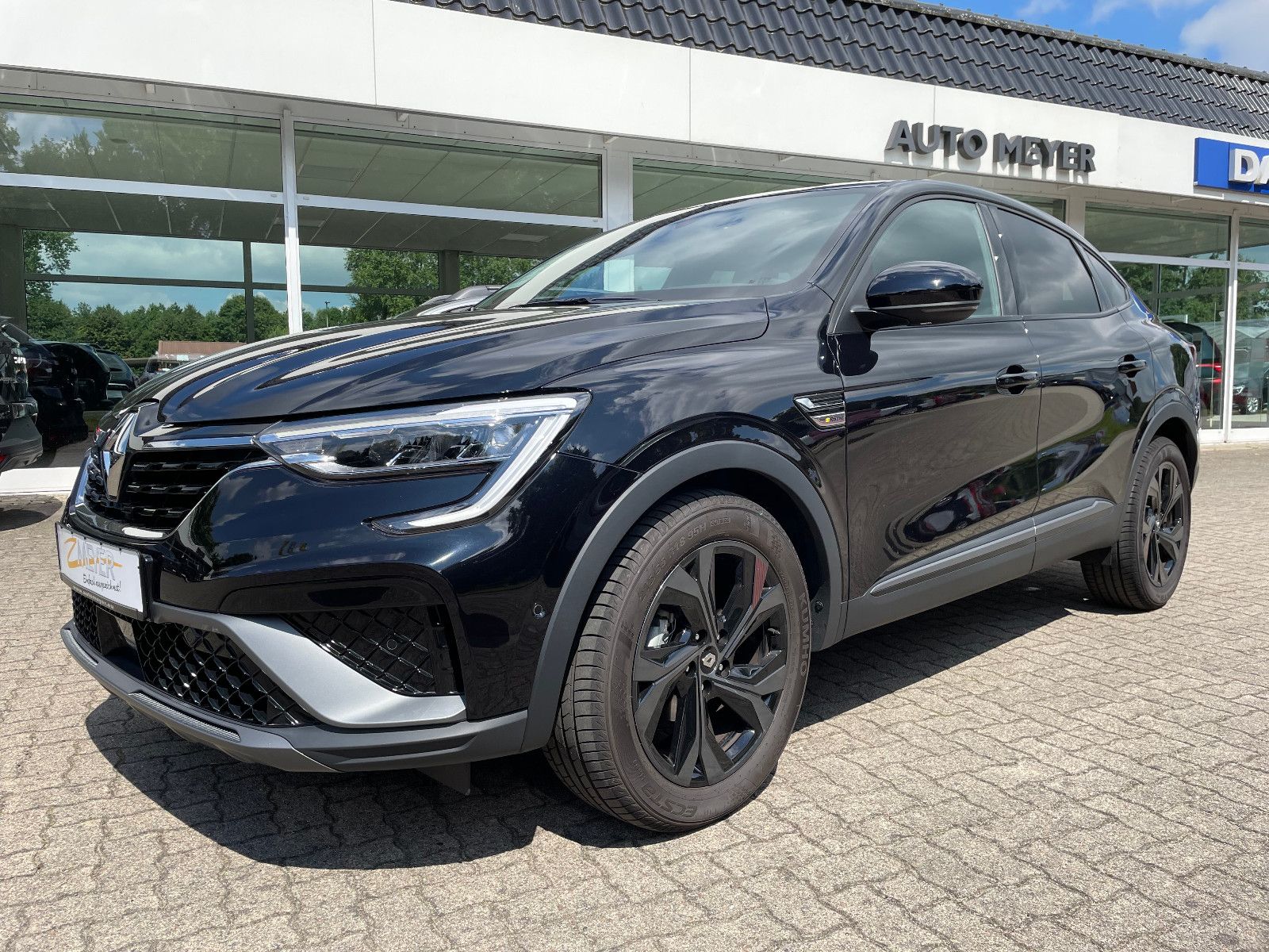 Renault Arkana R.S. Line TCe160 EDC - Samsaru's Car Outlet