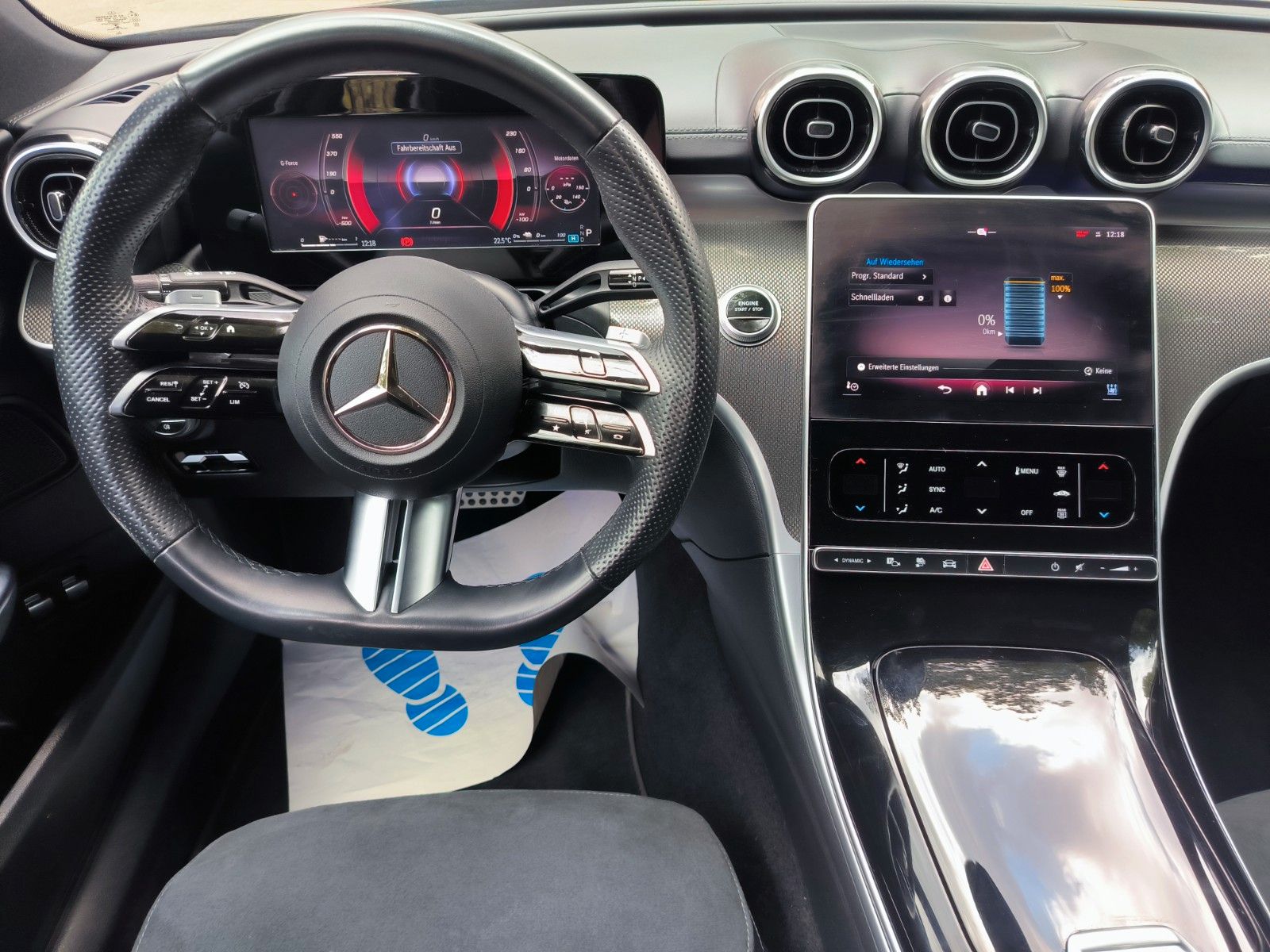 Mercedes-Benz C 300 e AMG LINE - Samsaru's Car Outlet