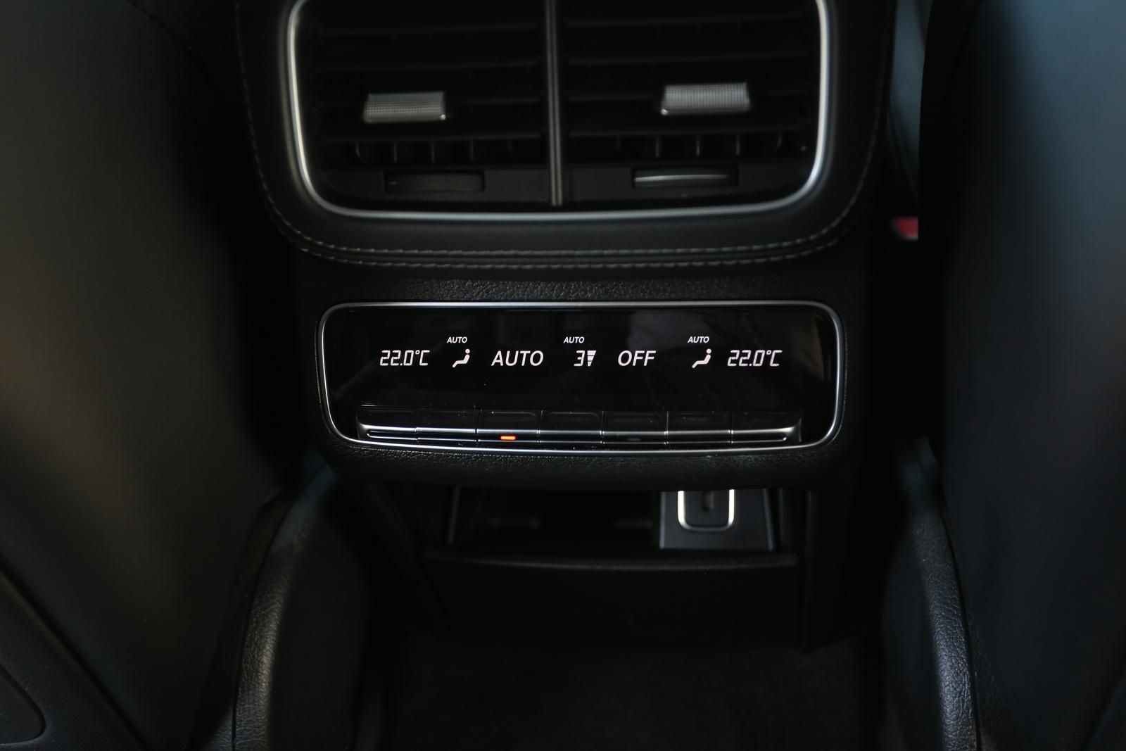 Mercedes-Benz GLE 63 AMG Coupe PERFORMANCE*PANO*CARBON*MASSAGE