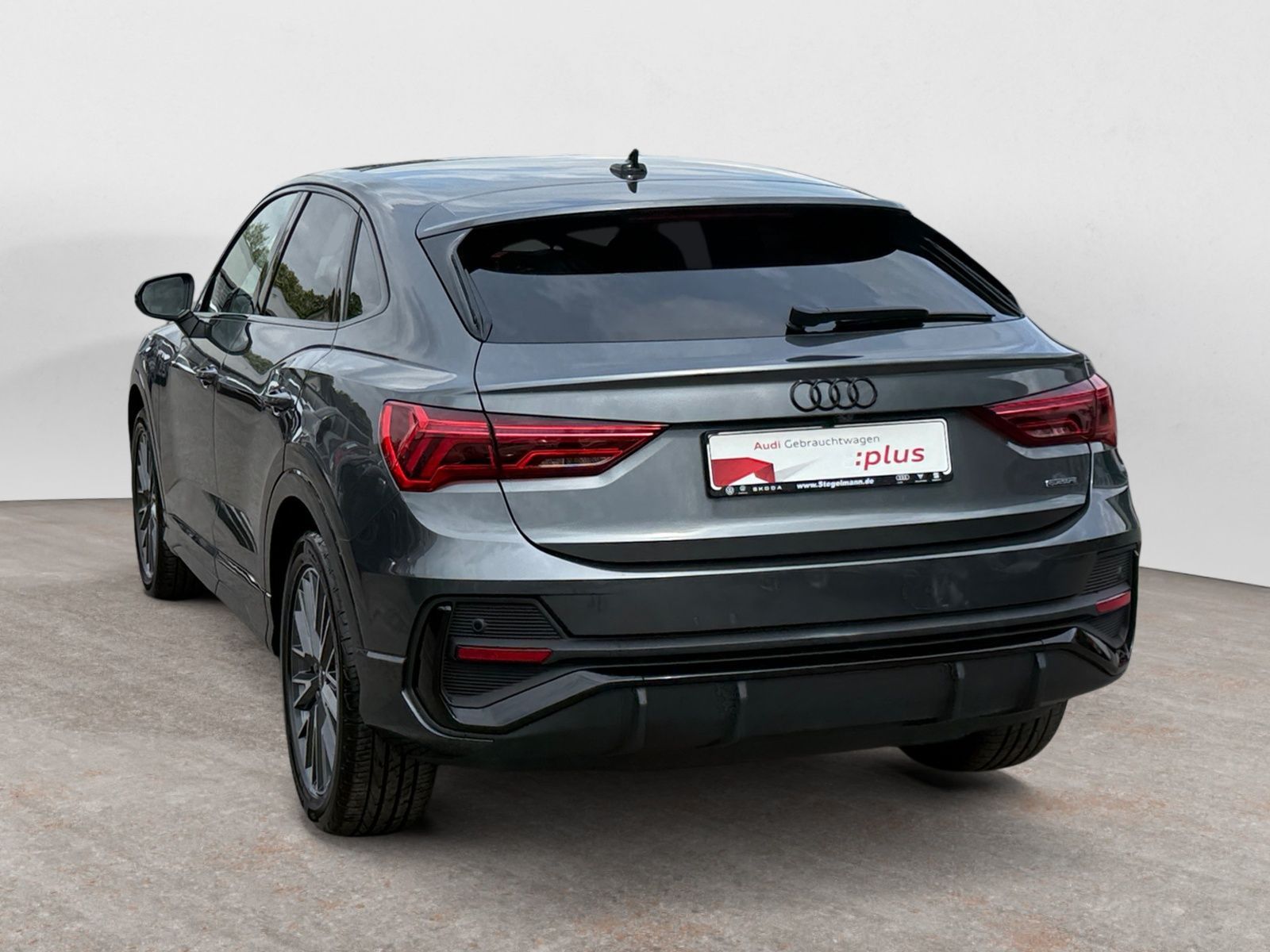 Audi Q3 Sportback 45 TFSI S-tronic qu. S-Line *Matrix