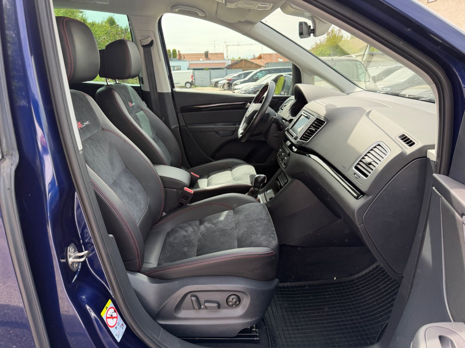 Seat Alhambra 1.4 TSI FR-Line DSG NAVI/ACC/AHK/1.Hd