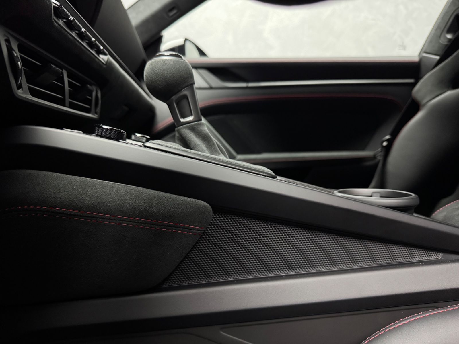 Porsche 992.2 GT3 - Samsaru's Car Outlet