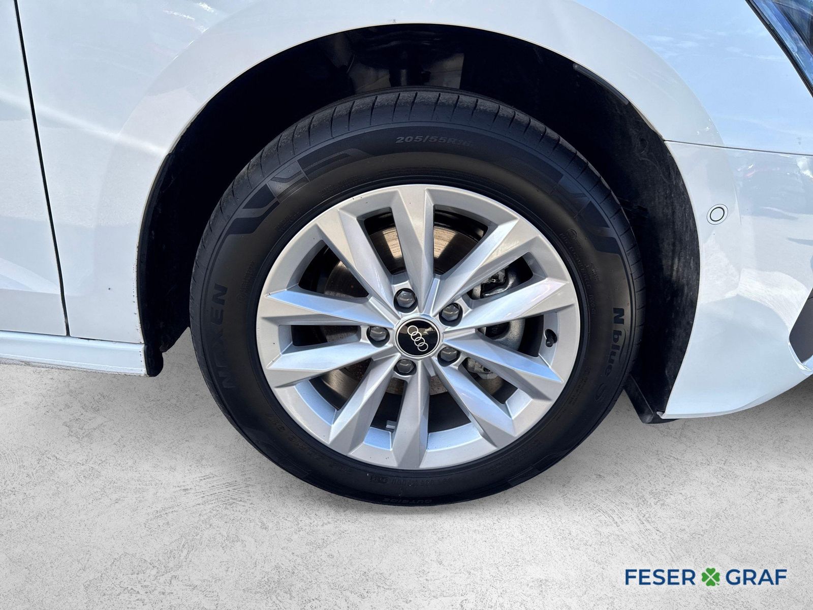 Audi A3 spb. 30 TFSI S tronic - Smartphone Interface