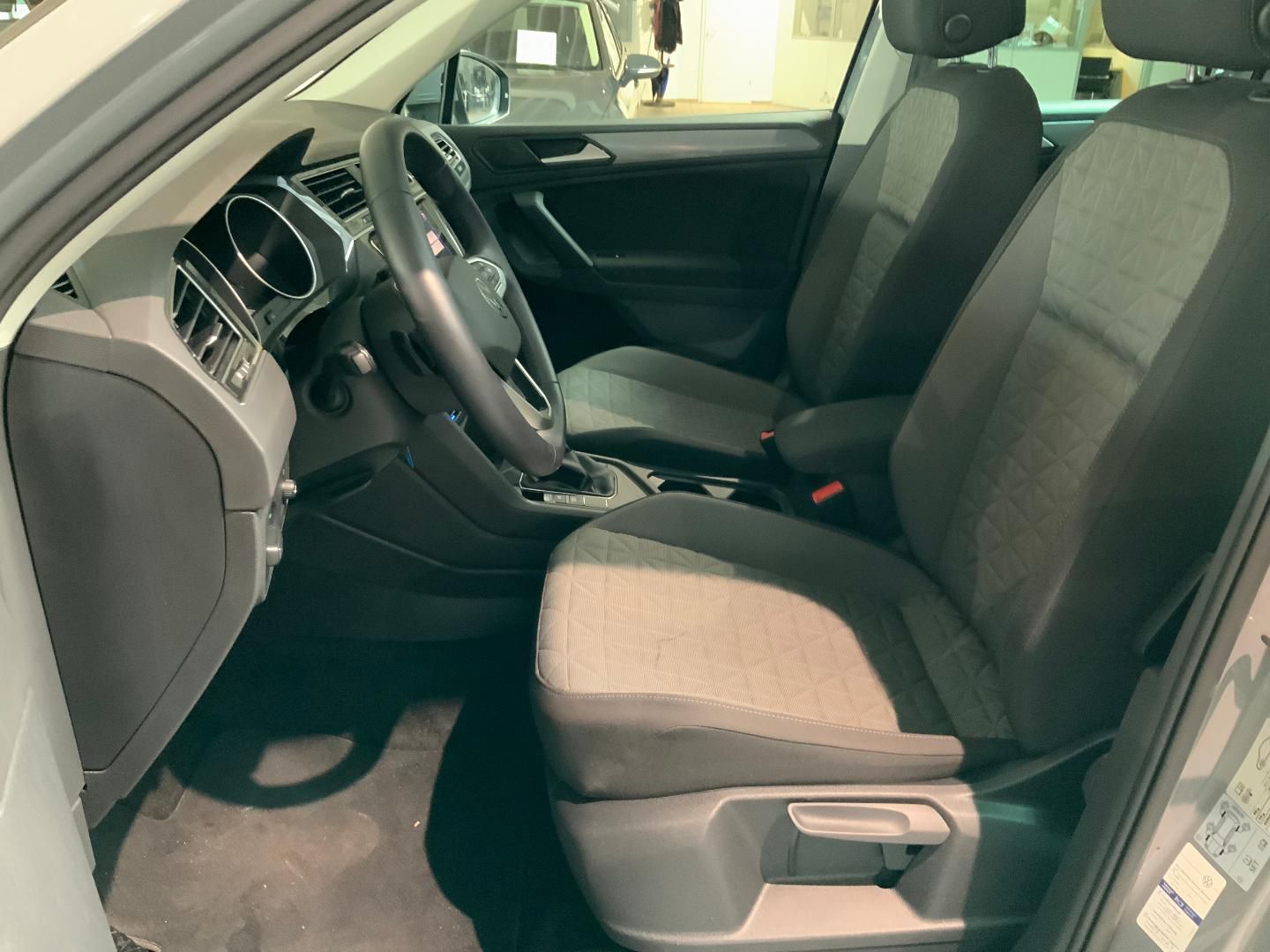 Volkswagen Tiguan Life 1.5 TSI DSG - Samsaru's Car Outlet
