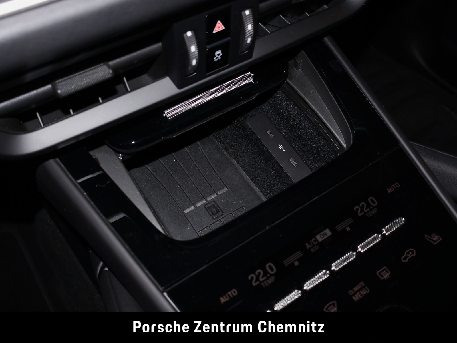 Porsche Cayenne E-Hybrid Sportabgas;Luft;BOSE;AHZV