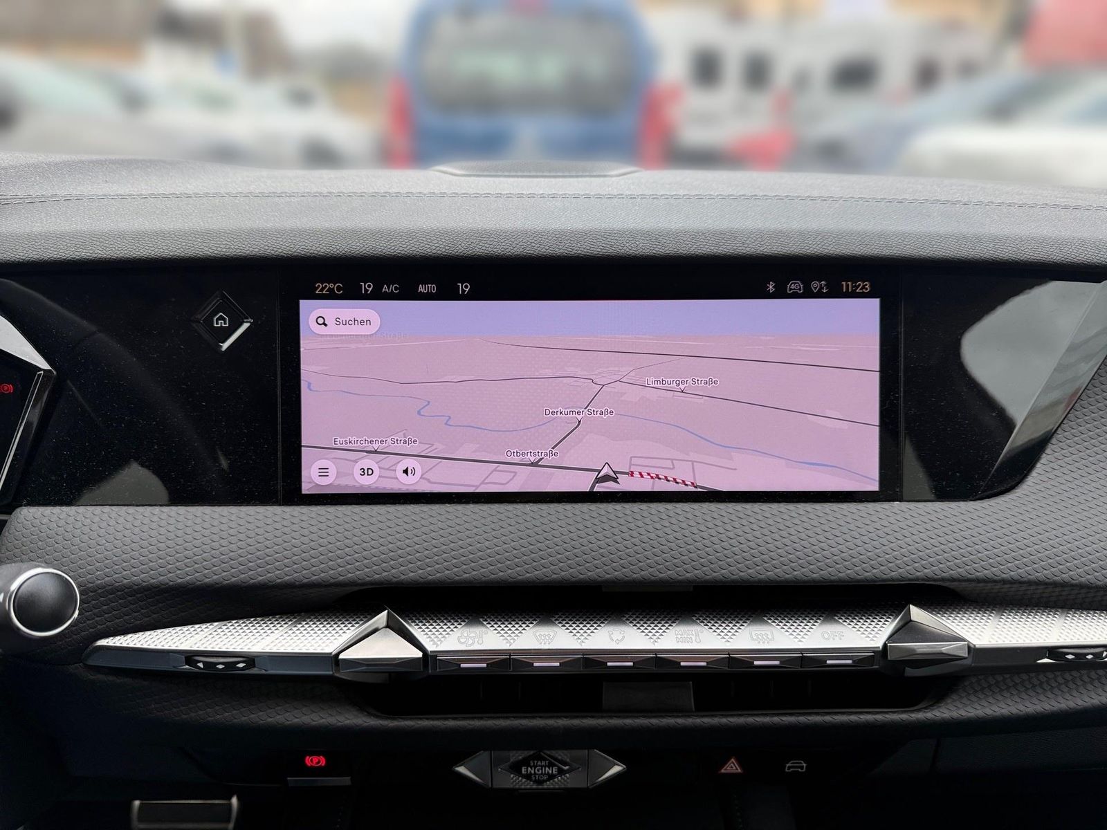 DS Automobiles DS4 CROSS TROCADERO BHDI 130 MATIX LED,NAVIGATIO