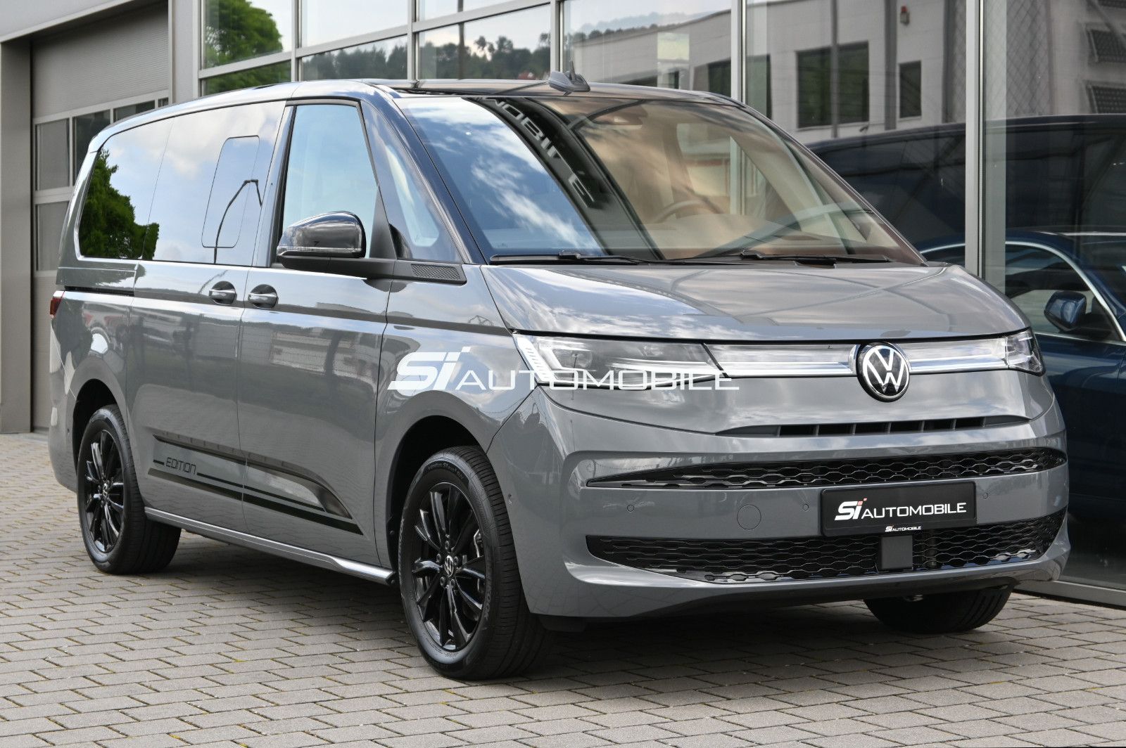 Volkswagen T7 Multivan 2.0 TDI DSG Edition - Samsaru's Car Outlet