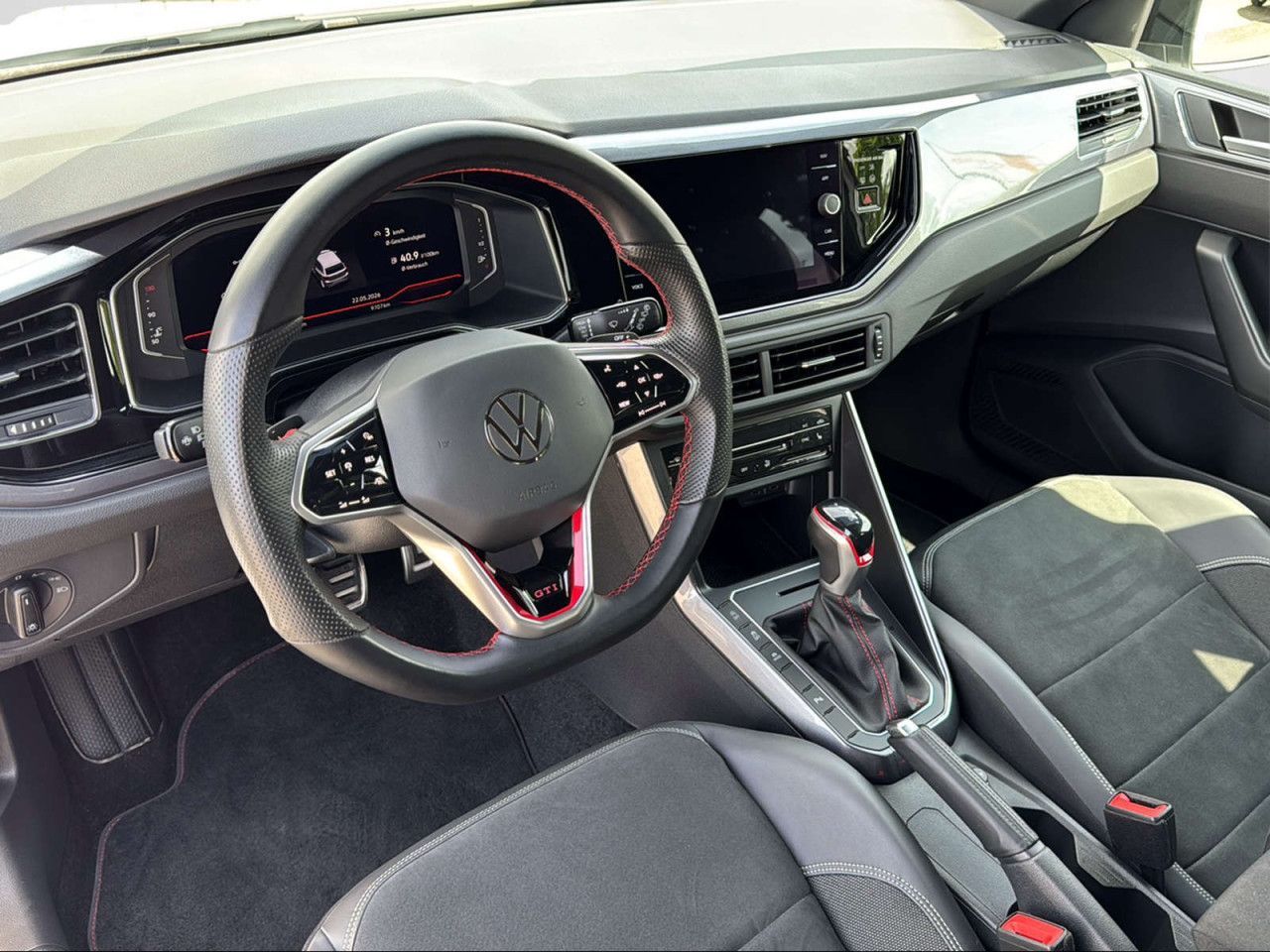 Volkswagen POLO GTI 2.0 TSI DSG CAM+NAVI+IQ.LIGHT+APP
